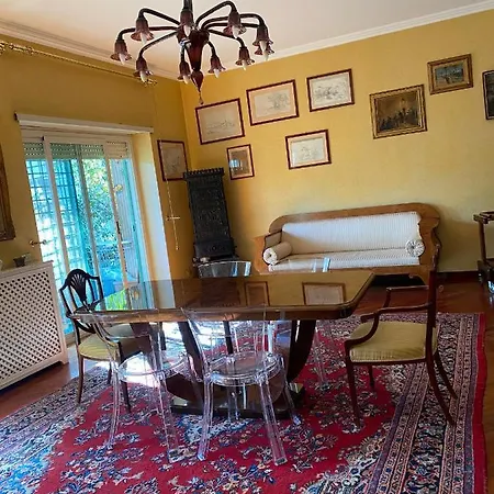 Maggie House By Ghor アパート