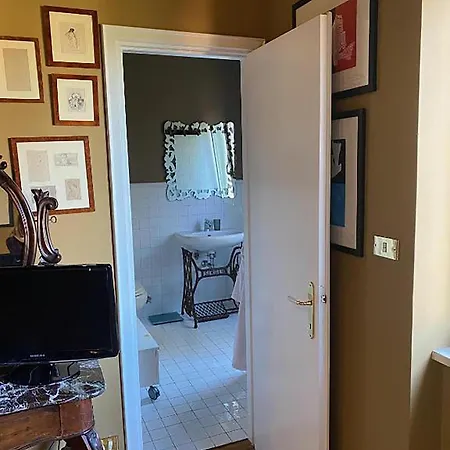 Maggie House By Ghor * ローマ