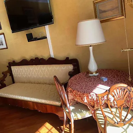 アパート Maggie House By Ghor ローマ