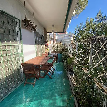 Maggie House By Ghor * ローマ